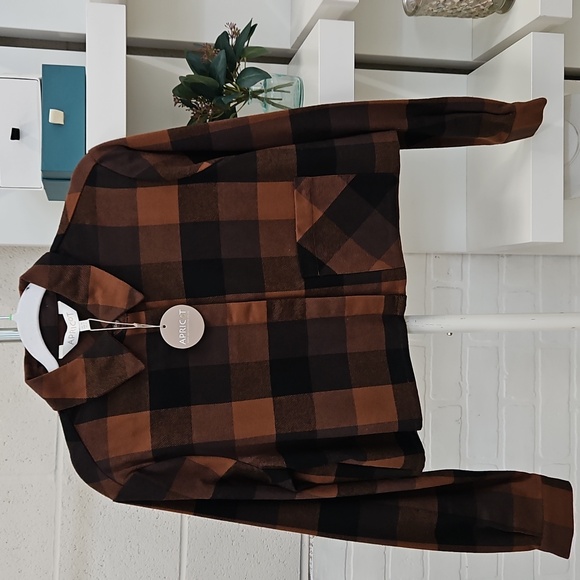 Plaid Button-Up Women's Top - Picture 6 of 6